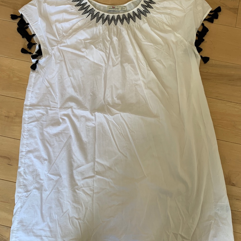 Vineyard Vines White Cover-up sz XL New condition